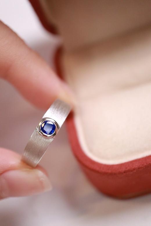 0.27ct 蓝宝石戒指 商品图2