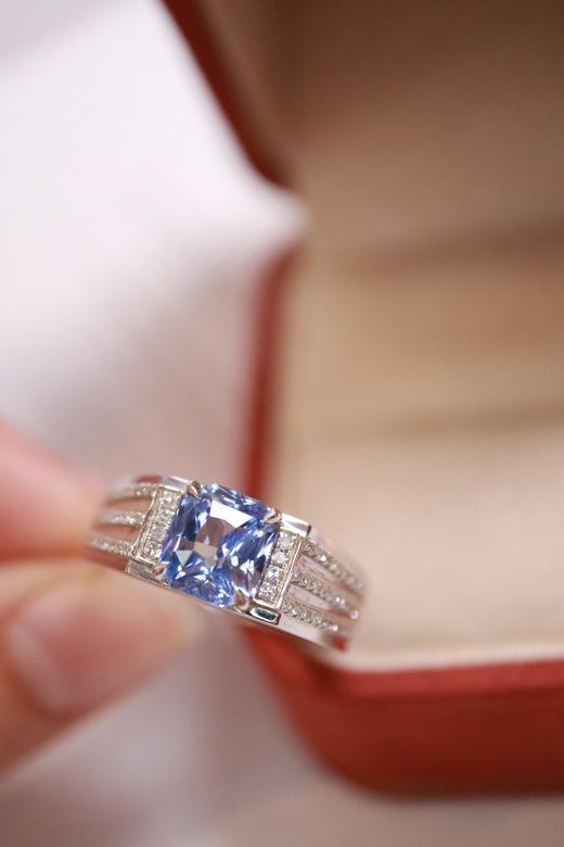 2.55ct 蓝宝石戒指 商品图1