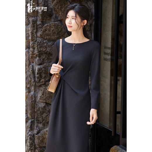剩S 米思阳2026春季新款时尚修身显瘦连衣裙小众设计感气质裙子女3816 商品图0