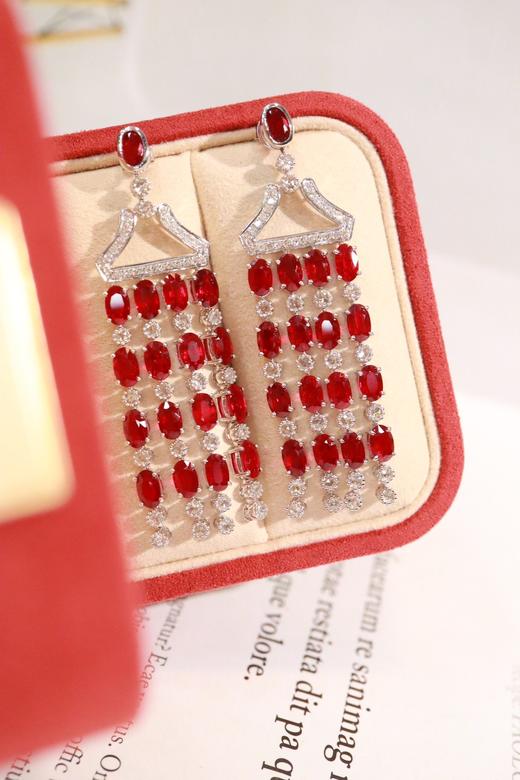 11.3ct 红宝石耳钉 商品图3