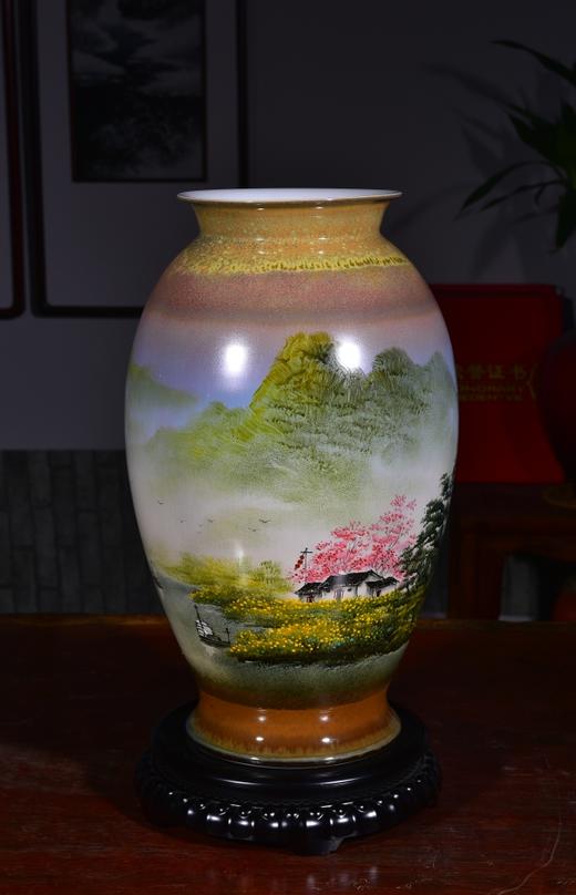 高温色釉云山秀色赏瓶 商品图0