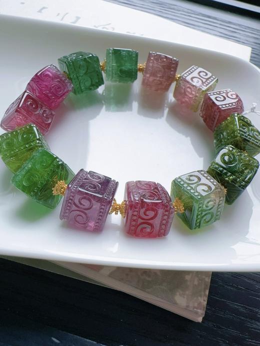 49.53g 雕刻碧玺手链 商品图7