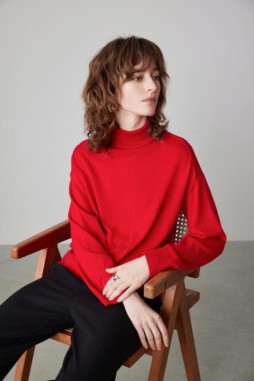 COCO ZONE高领纯色毛织上衣背后小三角装饰针织衫23C50063 商品图4