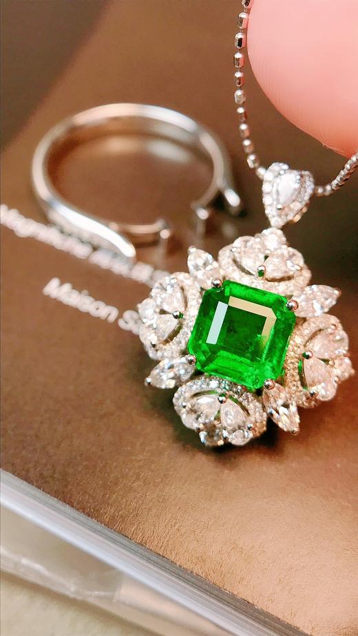 1.42ct 祖母绿戒指吊坠 商品图1