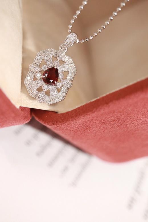 0.4ct 红宝石吊坠 商品图2