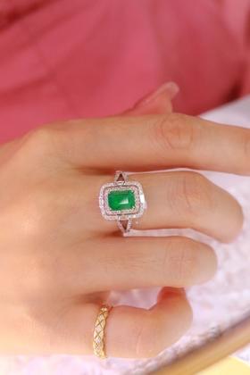 1.56ct 祖母绿戒指