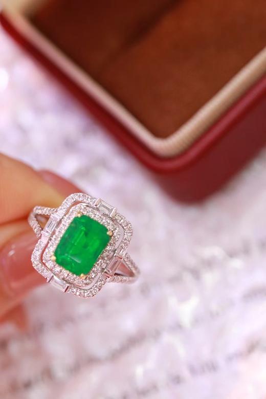 1.56ct 祖母绿戒指 商品图5