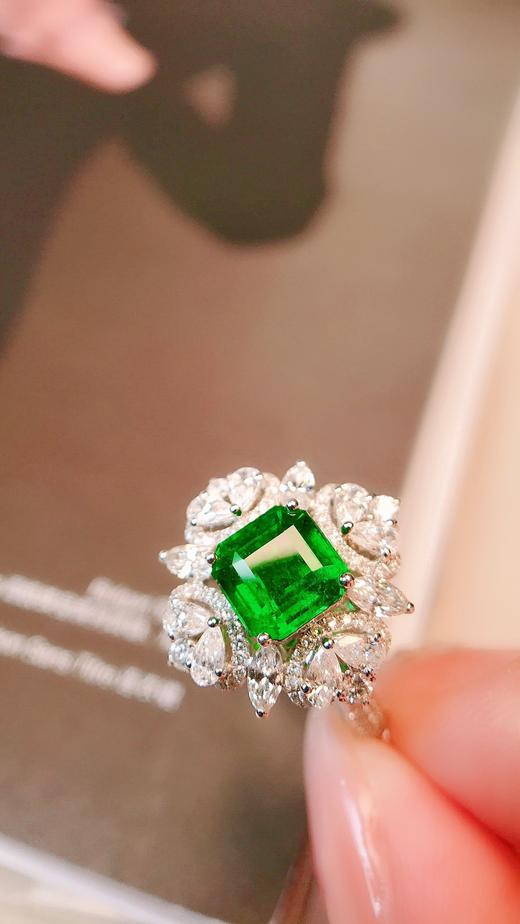 1.42ct 祖母绿戒指吊坠 商品图3