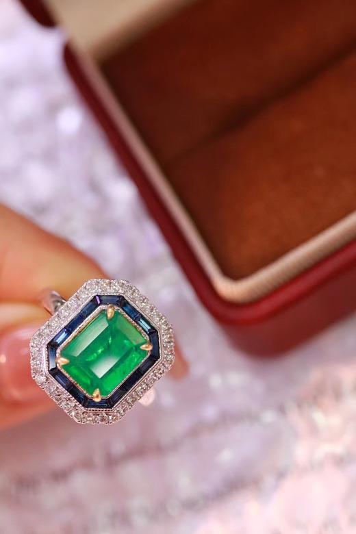 2.4ct 祖母绿戒指 商品图2