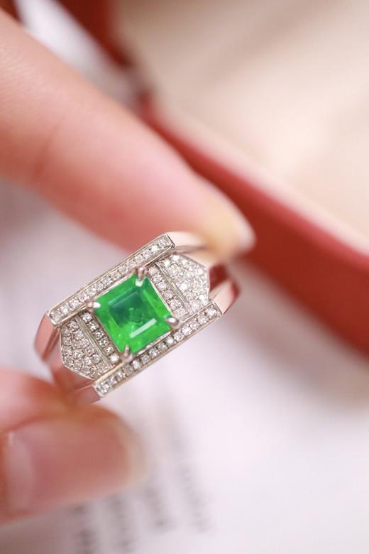 0.98ct 祖母绿戒指 商品图6
