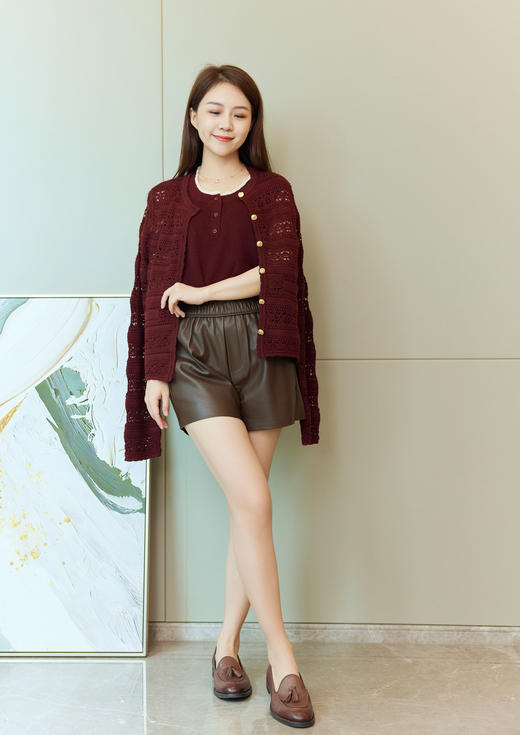 百搭神器|显瘦蛋白皮短裤 商品图0