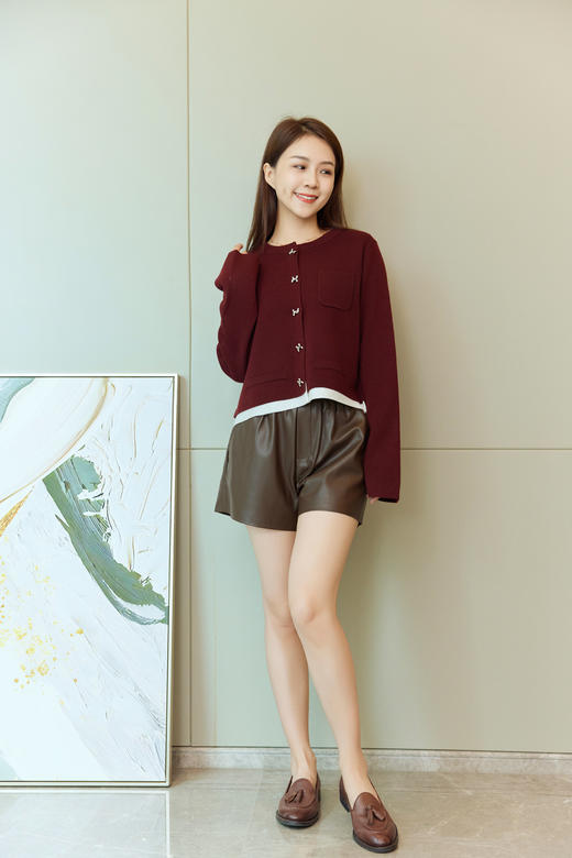 百搭神器|显瘦蛋白皮短裤 商品图1