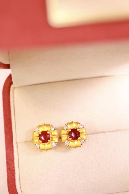 1.19ct 红宝石耳钉 商品图2