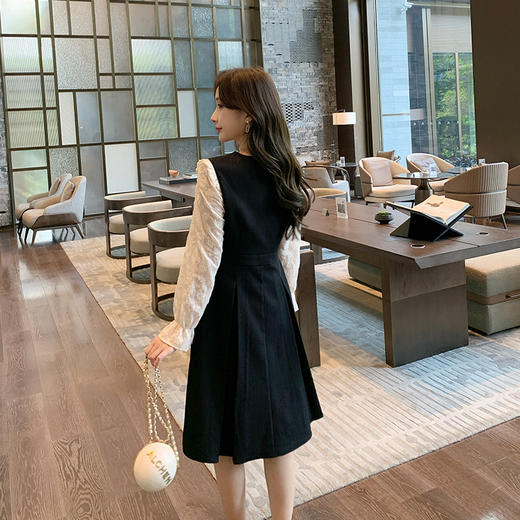 奢姿2024年秋季新款大码女装拼接花边裙子胖妹妹蝴蝶结蕾丝连衣裙9943853514 商品图3