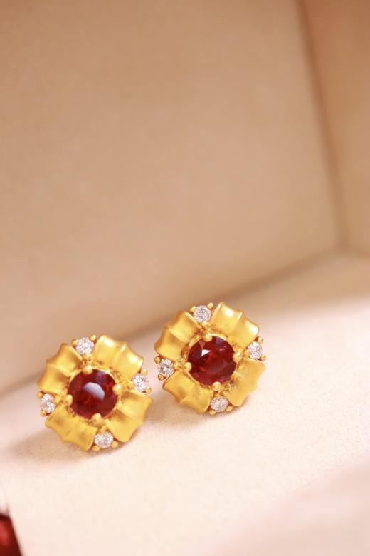 1.19ct 红宝石耳钉 商品图5