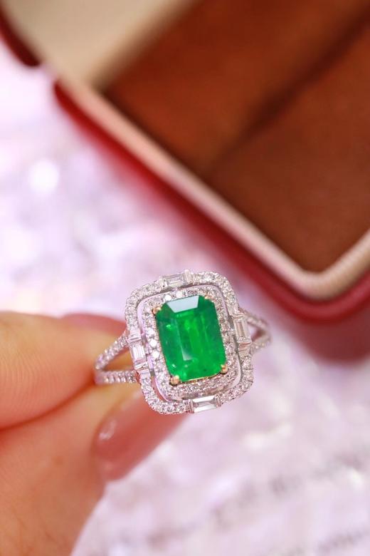 1.56ct 祖母绿戒指 商品图6