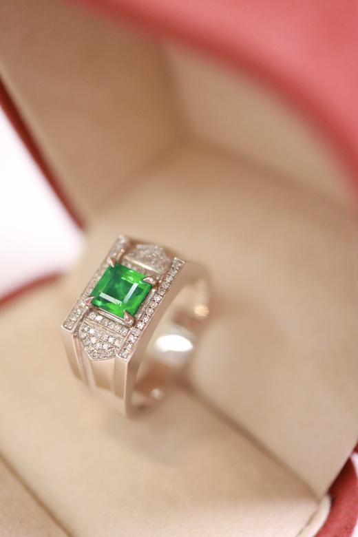 0.98ct 祖母绿戒指 商品图1