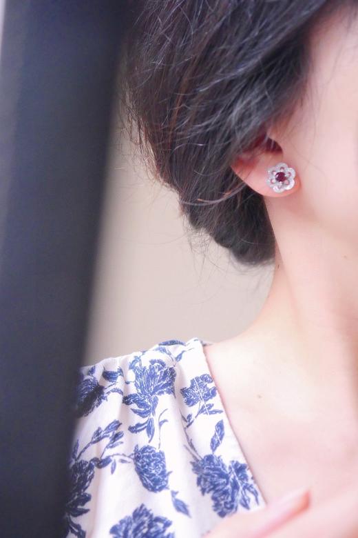 1.36ct 红宝石耳钉 商品图8