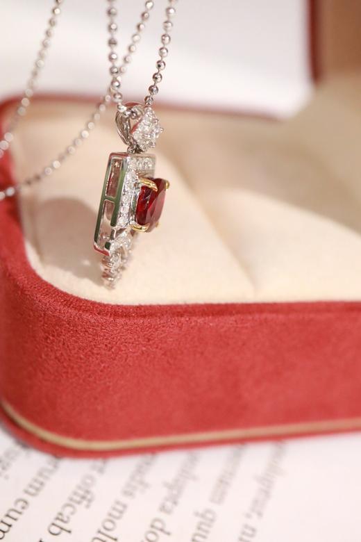 1.11ct 红宝石吊坠 商品图3