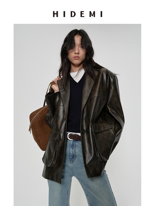 HIDEMI 【吴千语同款】甄选复古水洗擦色感环保蛋白皮工装感立体大口袋西装外套皮衣 商品图12