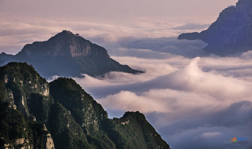 遇见太行秋色：  ——太行山、王莽岭/柏尖山秋色、晒秋、绝美挂壁公路、郭亮村风光 深度8天摄影团 商品图8