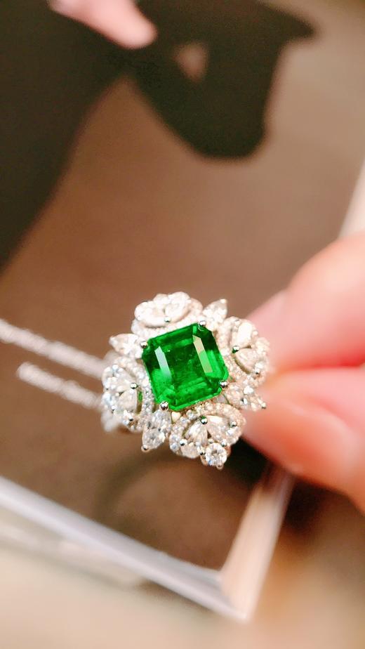 1.42ct 祖母绿戒指吊坠 商品图0