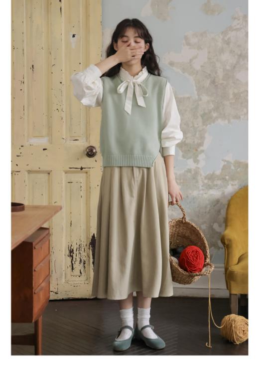 🔥🔥【侧开叉叠穿圆领针织马甲】四季必备单品，秋冬基础单品❗🌸 马甲针织面料 实用性超高 百变又好搭 商品图4