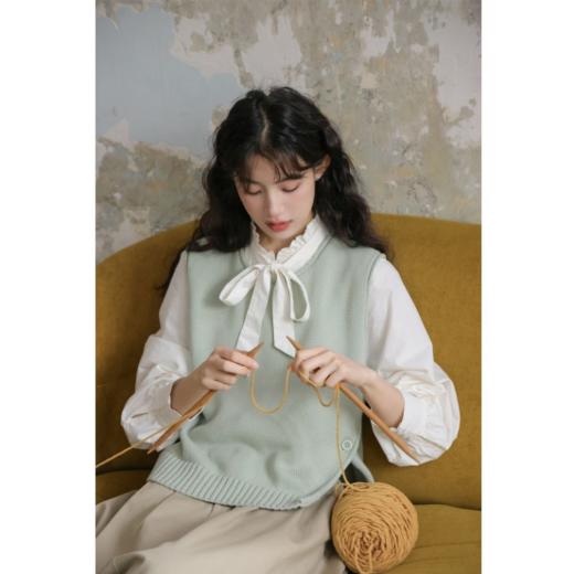 🔥🔥【侧开叉叠穿圆领针织马甲】四季必备单品，秋冬基础单品❗🌸 马甲针织面料 实用性超高 百变又好搭 商品图3