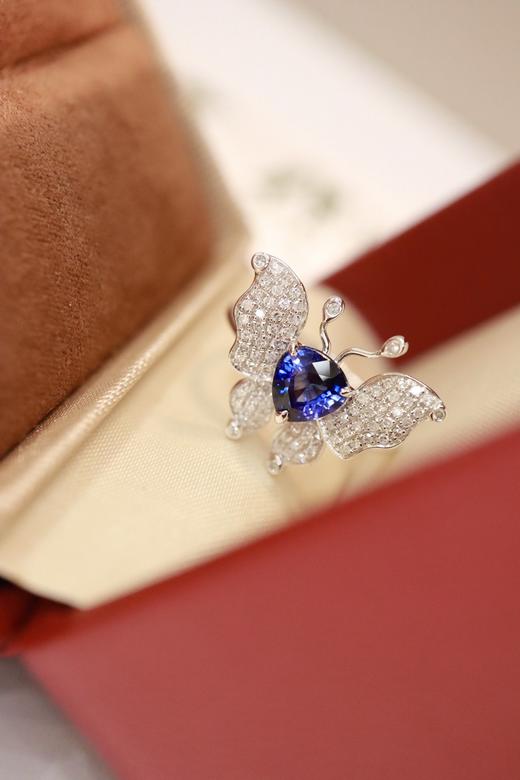1.06ct 蓝宝石戒指 商品图5
