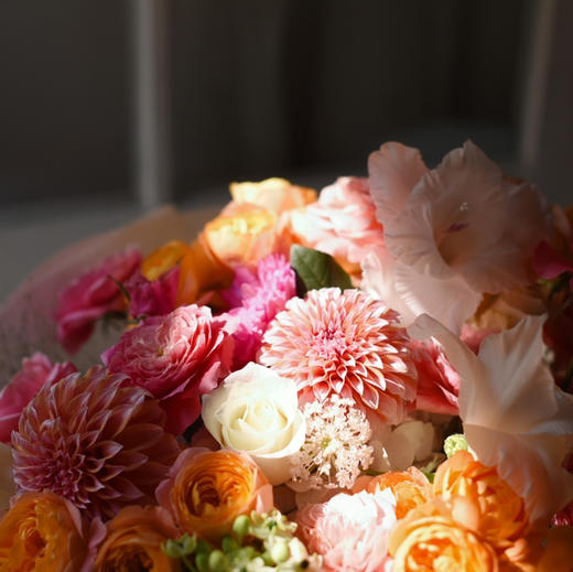 《阳光明媚》秋日系奶油桃子混搭花束 商品图5