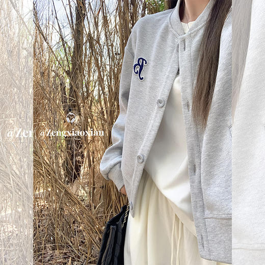 <曾小咸推荐> 韩系时尚百搭灰色宽松棒球服外套 商品图2