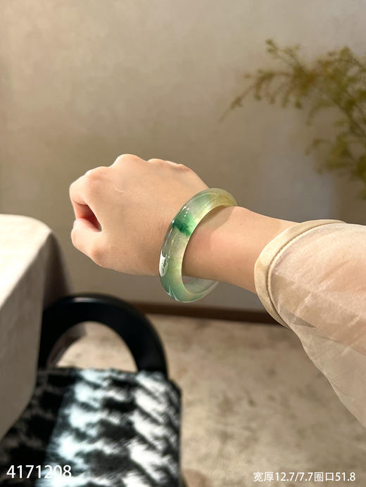 高冰种黄加绿手镯【4171208】圈口51.8~具体价格微信咨询 商品图2