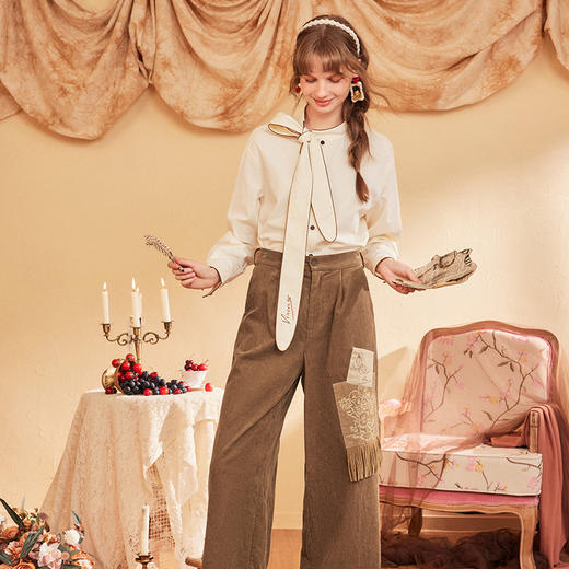 两三事梵高文艺光遇旅人2024秋季新款字母刺绣绑带领衬衫女宽松 商品图1