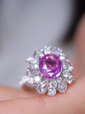 2.01ct 蓝宝石戒指