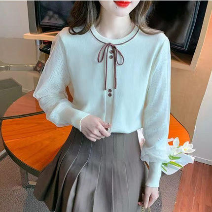 【系带蝴蝶结针织打底衫】春秋装 小香风气质内搭上衣潮流 时尚与优雅结合 商品图1