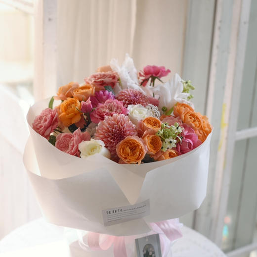 《阳光明媚》秋日系奶油桃子混搭花束 商品图3