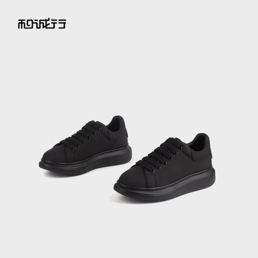 和诚行 2024秋冬新款时尚厚底增高休闲鞋女小白鞋舒适板鞋0551174 商品图2