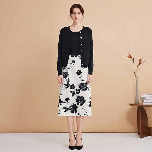 EITIE爱特爱秋季新款温柔气质百搭显瘦时尚针织开衫C2401408 商品图1