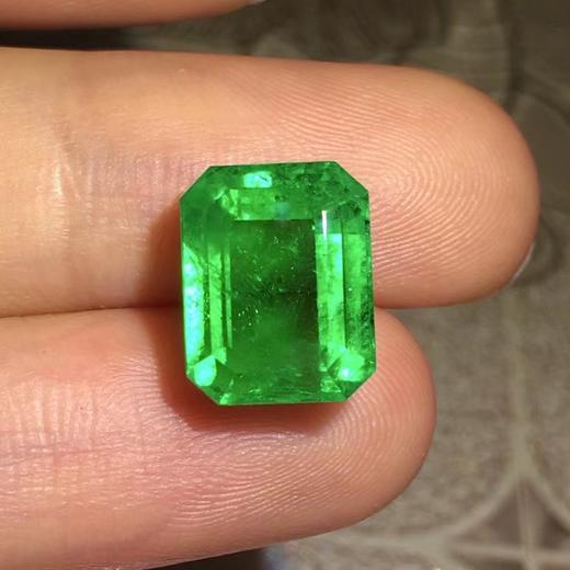 7.37ct 祖母绿裸石 商品图7