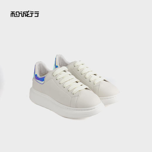 和诚行 2024秋冬新款时尚厚底增高休闲鞋女小白鞋舒适板鞋0551174 商品图4