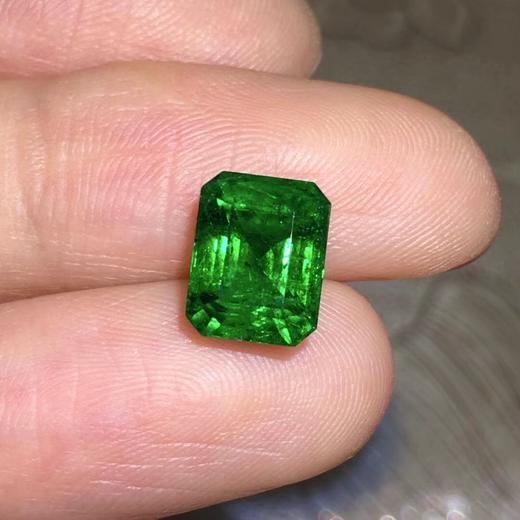 2.51ct 祖母绿裸石 商品图3
