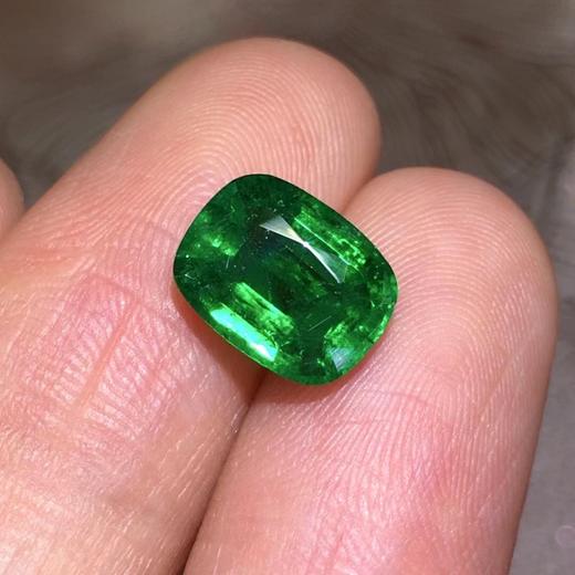2.27ct 祖母绿裸石 商品图1