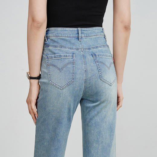 逸阳八分喇叭牛仔裤女2024年夏季新款宽松显瘦小个子微喇裤子1006 商品图3