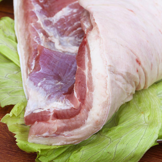 【包邮】安心整块精品带皮五花肉   粮食喂养国产猪  精五花肉 无抗慢养 五花三层  急冻锁鲜5.8斤 商品图3