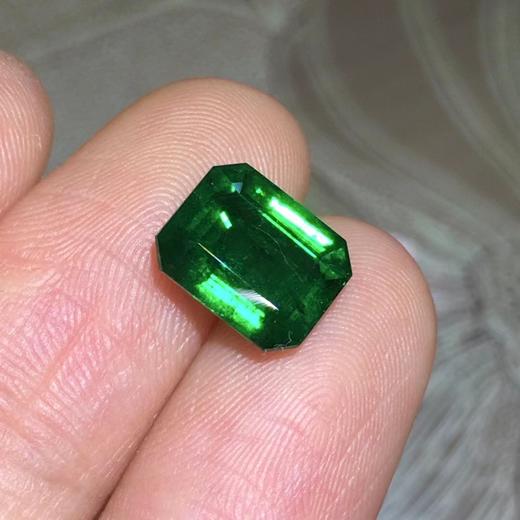 2.69ct 祖母绿裸石 商品图7