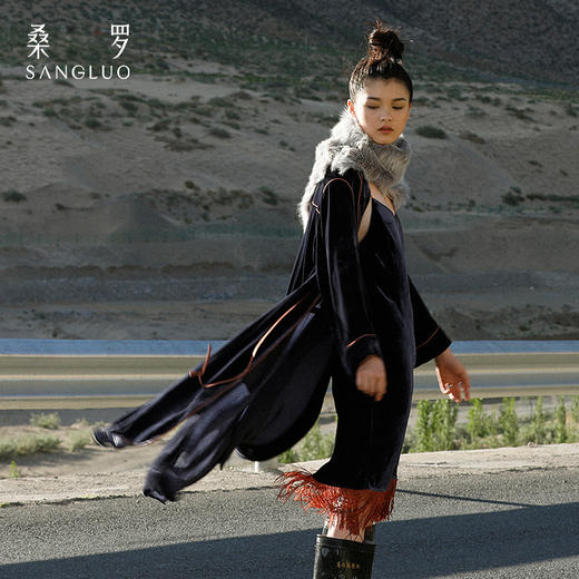 桑罗撞色丝绒睡袍女秋冬新款复古桑蚕丝晨袍简约高级居家服 商品图4