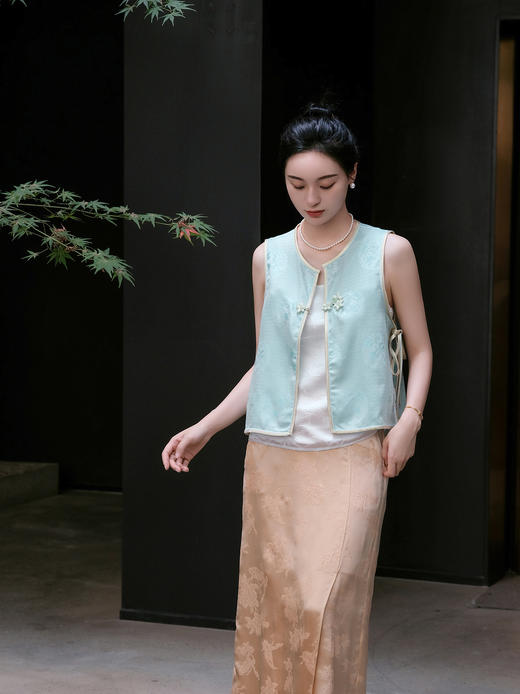 盛唐牡丹 |真丝四经绞罗一粒扣马甲 商品图4