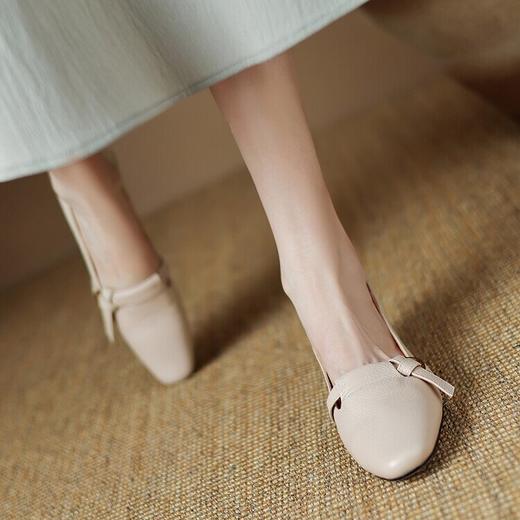 【预售5天】羊皮粗跟单鞋女秋季新款简约方头浅口低跟女鞋LD&6902 商品图5