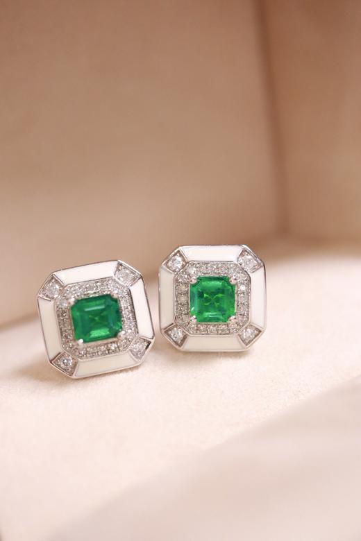 0.91ct 祖母绿耳钉 商品图3