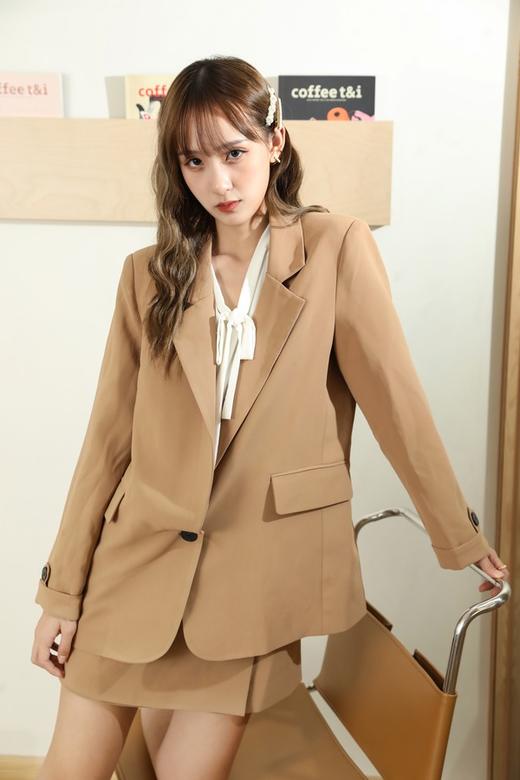 amadella 翻领卡其色西装外套短裤套装 13581 商品图6
